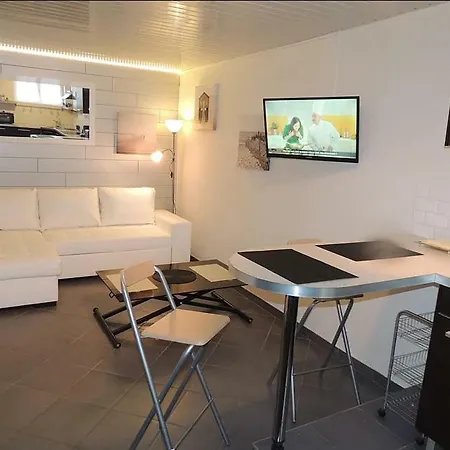 69 Avenue Pasteur